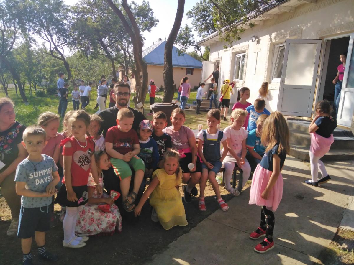 1 Iunie - Ziua copilului în Parohia Chițoveni 1 Iunie - Ziua copilului în Parohia Chițoveni